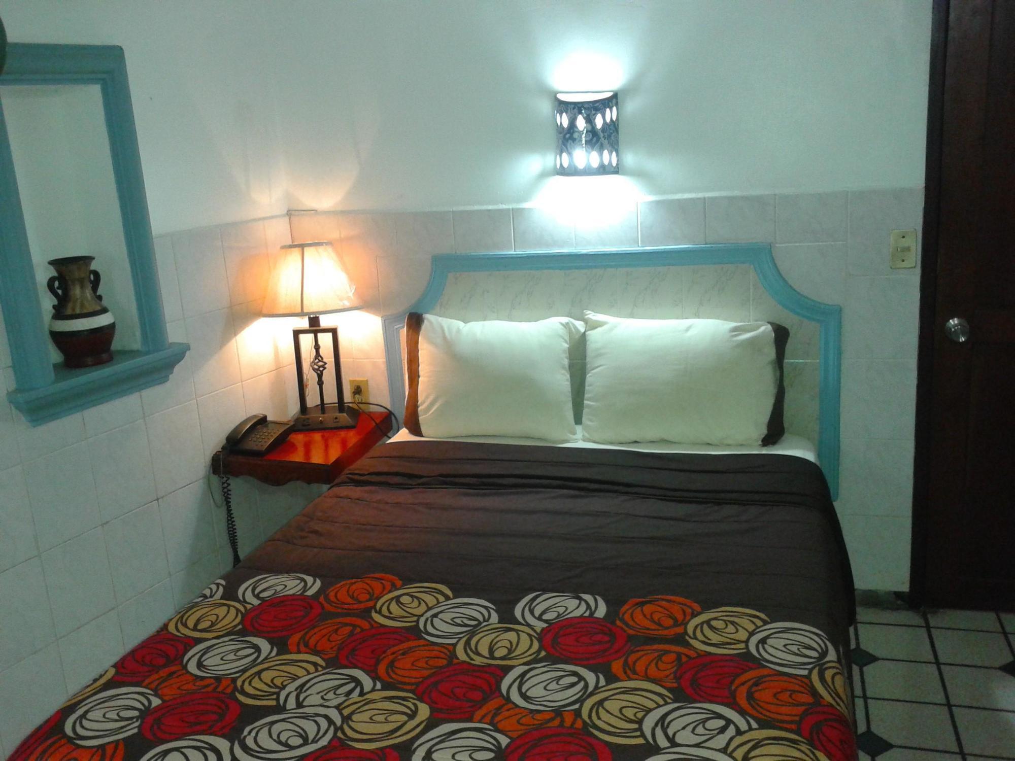 Hotel Terranova Tampico Exteriör bild